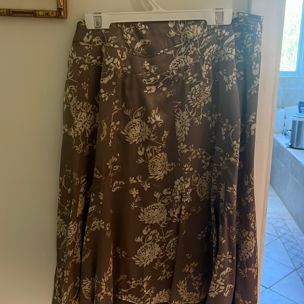 Size 6 banana republic skirt